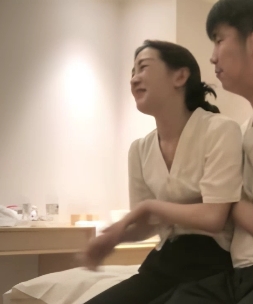 《小宝寻花:深夜场笑起来,甜美小姐姐的作品一部知名探花网友约拍》