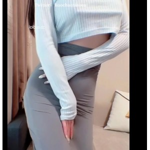 麻酥酥网络时代美人精彩视频合集多人游多v，总大小122g，百度云搬运，精彩片段收录，看麻酥酥美貌与活泼性格的魅力！