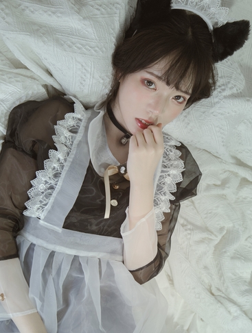 《网红Fushii海堂5套写真合集,让你一睹她的美貌!》