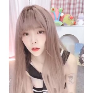 细节更新：LPL前职业选手WE大舅子前妻金提莫最新福利合集