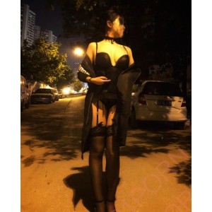 武汉白富美Echo：猫奴生活展示，33只猫咪收藏，露脸视频吸引420M关注