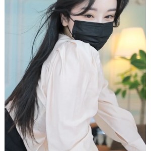 热舞大合集：主播国内小日子燃情舞蹈，数量众多大小各异，管够在线解