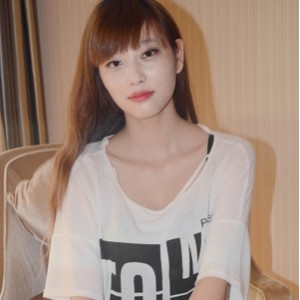 杨晨晨|Sugar小甜心CC615套305g补，收藏热度爆表，百度搜索量飙升