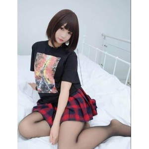 带来的是知名性感coser铭铭Kizami的黑丝浇水视频，共39套高清无修4k原图，总计11G资源！快来感受这位Kizami大魔王的魅力吧！