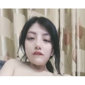 百度盘大罩杯女友弄净某处感觉视频1V+8P，大小765MB