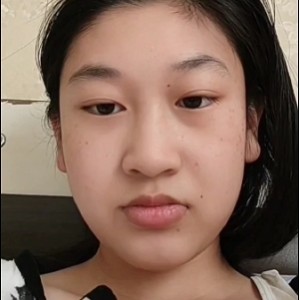 女友被男友录了视频，18岁的罗小姐惊慌失措，视频被上传至百度盘，时长为1小时，大小为300兆。