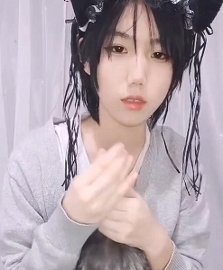 奇妙独家：FL姬韵韵高跟鞋狐狸尾巴露脸