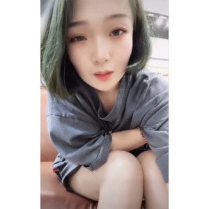 热门短视频平台抖音和快手，网红反差女主播的12V1.92G视频资源，百度盘提供下载