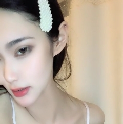 《艺术院系之美：某处的水花与呐喊声》