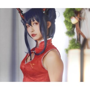 Cosplay女神神樂坂真冬资源：经典抖音美女日系动漫白色丝袜蝴蝶结鹿角