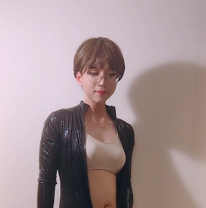 《TSjieun合集273v–41G:性感网红jieun的吃瓜视频大集合》