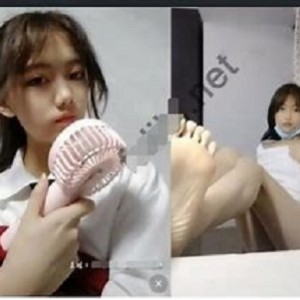 最新可爱小虎牙软萌妹子可爱宝宝子(可乐) 资源