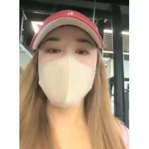 健身房妹子+翘臀桃桃555v284g
