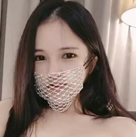 b站主播《苏苏》双管齐下自我安慰