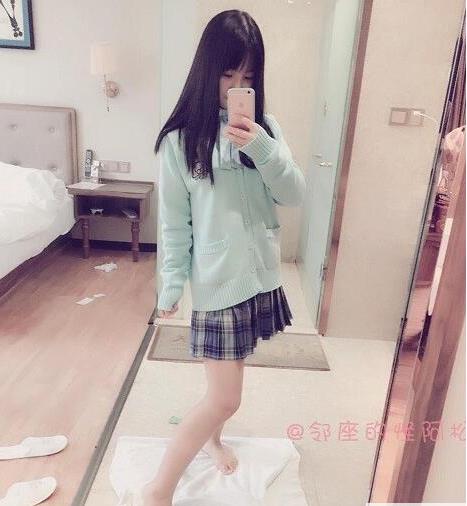 《邻座的怪阿松》《松果酱心》换马甲直播合集