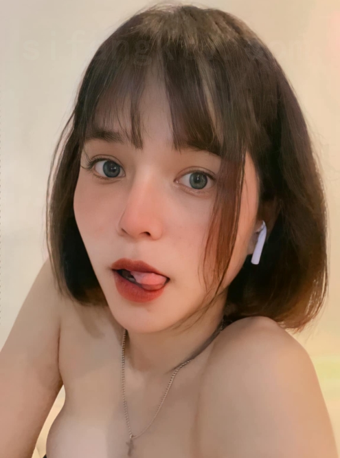 onlyfans泰国反差网红《pimnalin》顶级学生装私拍
