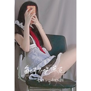 清纯可爱的女神，不妨来欣赏一下她的精品推荐作品吧！精品推荐清纯推特女神鱼仔不吃芋泥付费私拍福利，绝对让你心动不已！