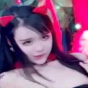 恋夜妮子百度甜美合集30V7.7G，精彩收藏18部