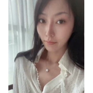 妻子小狗展示指教彤彤乖最新合集152V9.25G，温馨互动