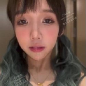 推特人气福利姬广深虾酱最新合集50V320M，短资源答粉丝留言与见面会