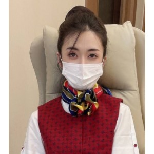 转载推特空姐黑丝美腿合集74V2.88G，宝马神服装展示
