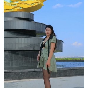 重磅转载百度盘户外女神静一最新合集1V2G，双层压缩链接永久有效