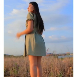重磅转载百度盘户外女神静一最新合集1V2G，双层压缩链接永久有效