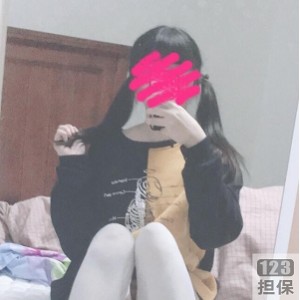 主播直播平台可爱喵喵短视频合集40V2G，室内自拍展示