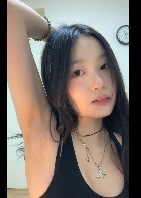 OnlyFansYumi小合集29部1.6G，身材火辣，无保护资源