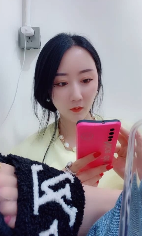 推特miumiu丝足合集91部40.5G诱人曲线