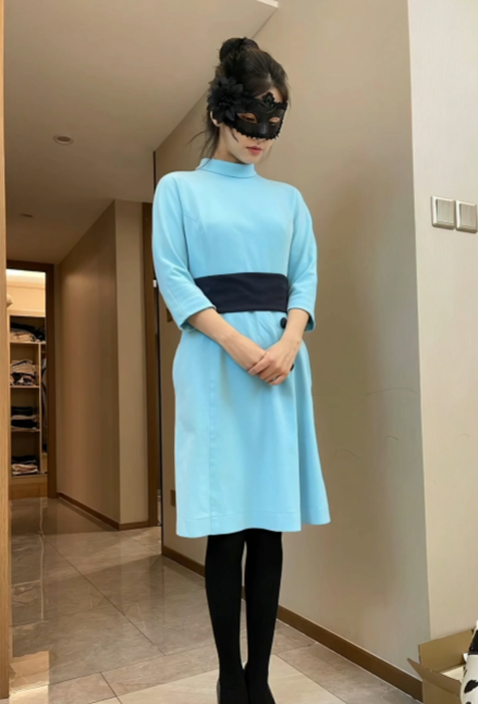推特幼薇儿空姐诱惑合集4部5G太火辣了