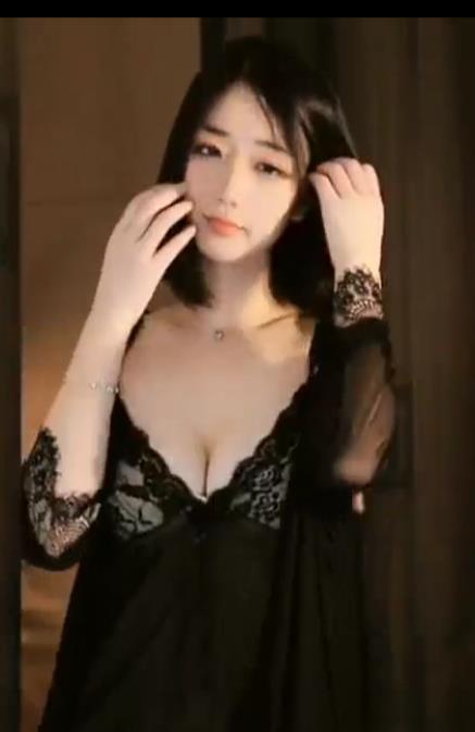虎牙刘钞钞万元定制热舞133部合集35.4G颜值顶配
