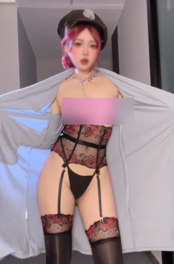 抖音小仙云儿热舞合集白云51v版51部1.36G爆炸性