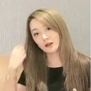 2部气质佳人私密影像1.94G午夜寻花珍藏版