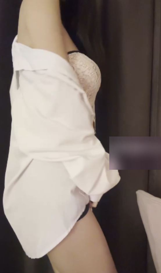 B站桃桃快发财了御姐热舞4V541M长腿撩人