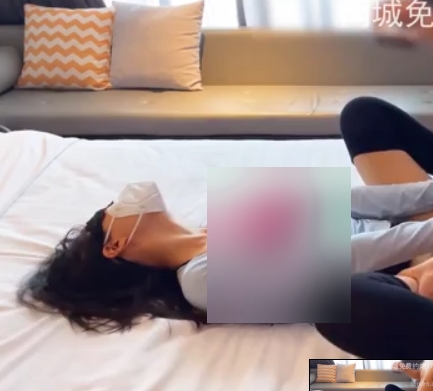 网盘1.24G气质女神双女互动视频1部太绝了