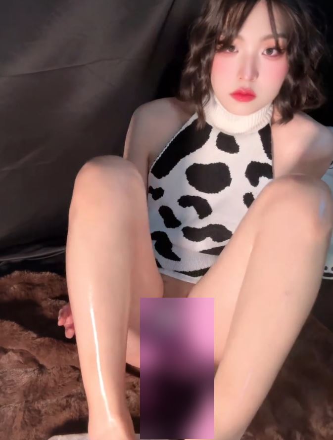 小瑜伪娘TS奇怪棒子取奶网盘视频1部391MB太纯洁了
