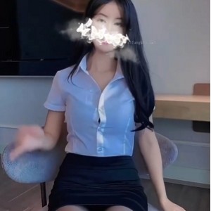 曼妃小雨福利特辑82V13.4G足下生花太撩人