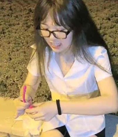 108G推特橙橙小妹子户外指教合集88部娇小可爱